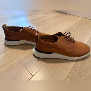 Men's Wolf & Shepherd honey calf skin Leather dress Shoes